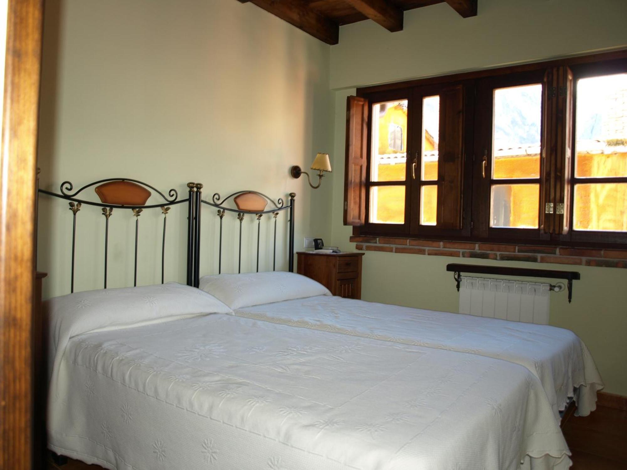 La Currada Villa Taranes Rum bild